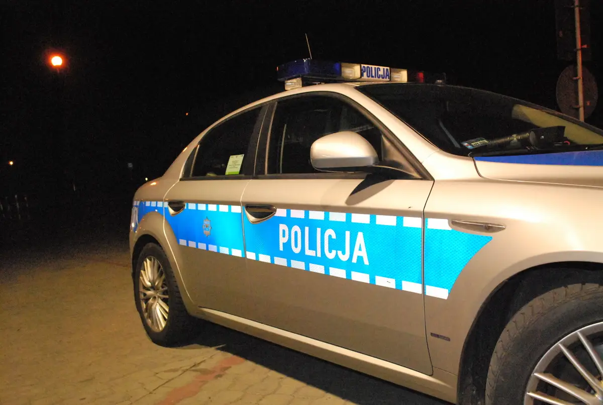Pijany kierowca Opla z 3,5 promila i bez uprawnień zatrzymany przez policję
