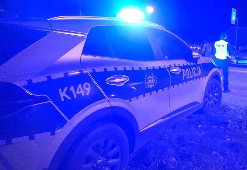 Mężczyzna uszkodził cztery samochody pod wpływem alkoholu