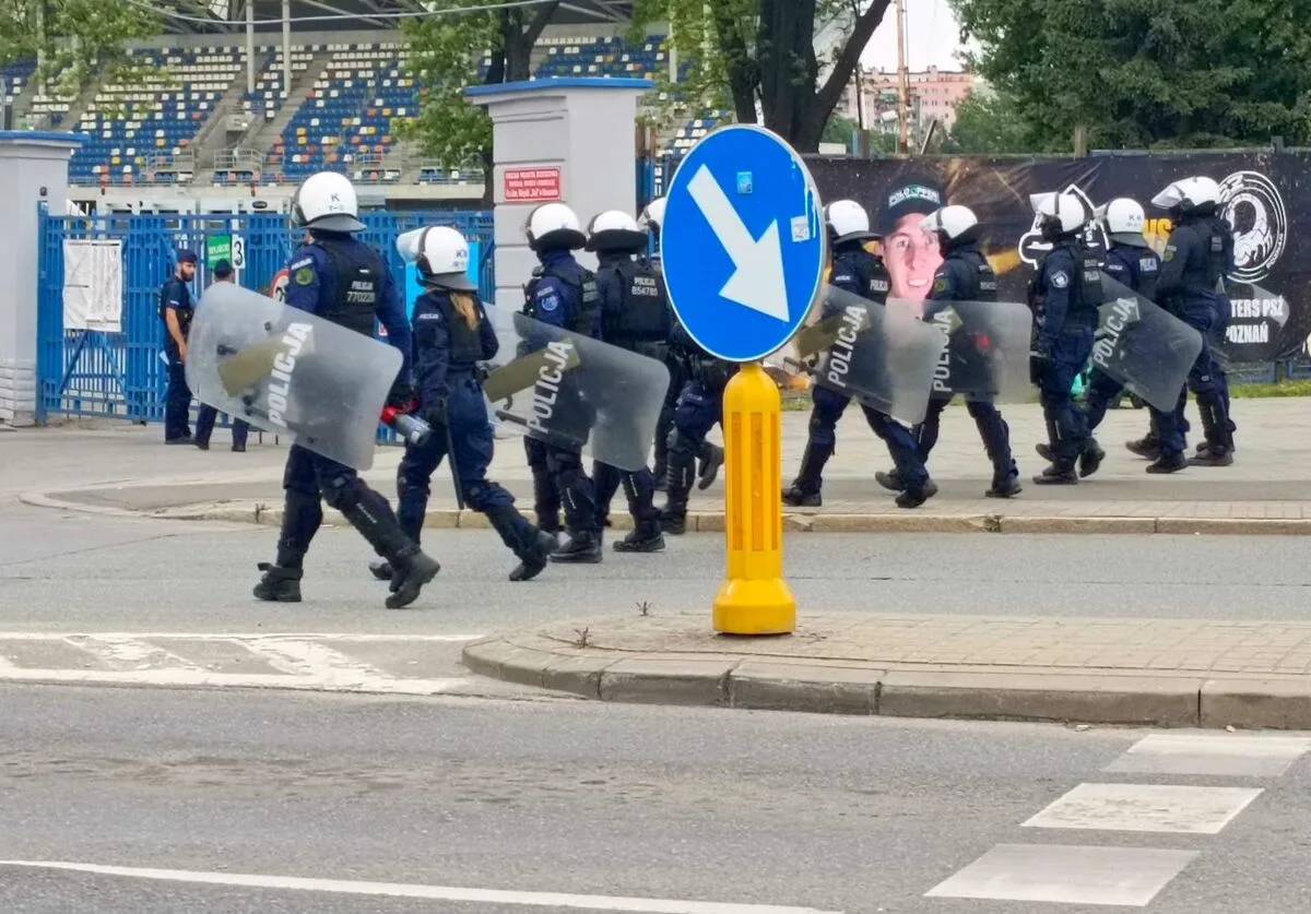 Zabezpieczenie meczu Resovia Rzeszów - KSZO 1929 Ostrowiec Świętokrzyski przez policję
