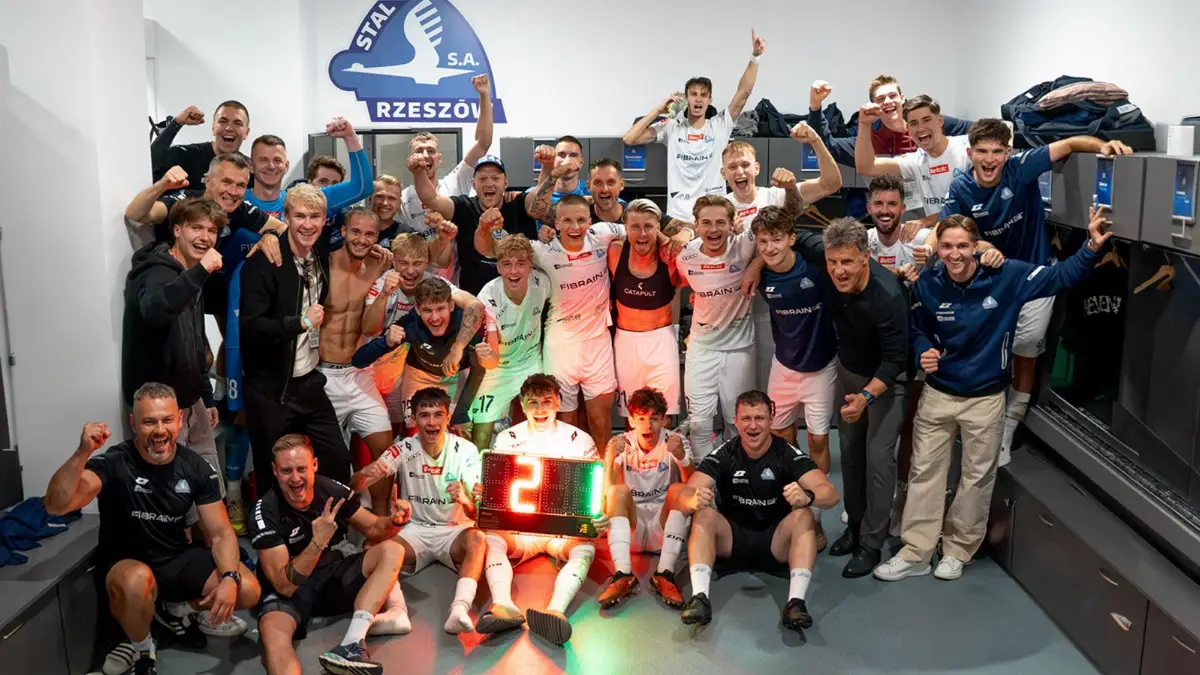 Stal Rzeszów zwycięża z Polonią Warszawa 2-1
