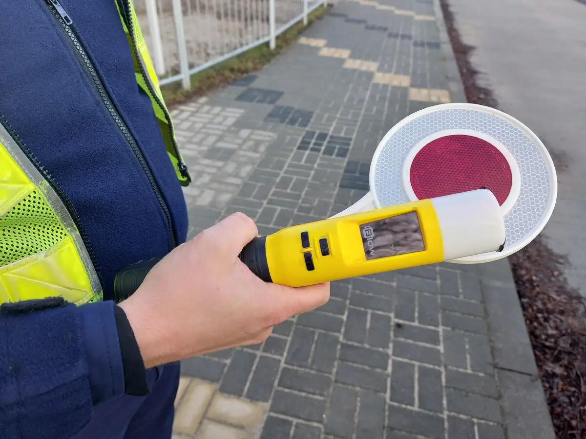 38-latek z dożywotnimi zakazami prowadzenia pojazdów aresztowany za jazdę w stanie nietrzeźwości