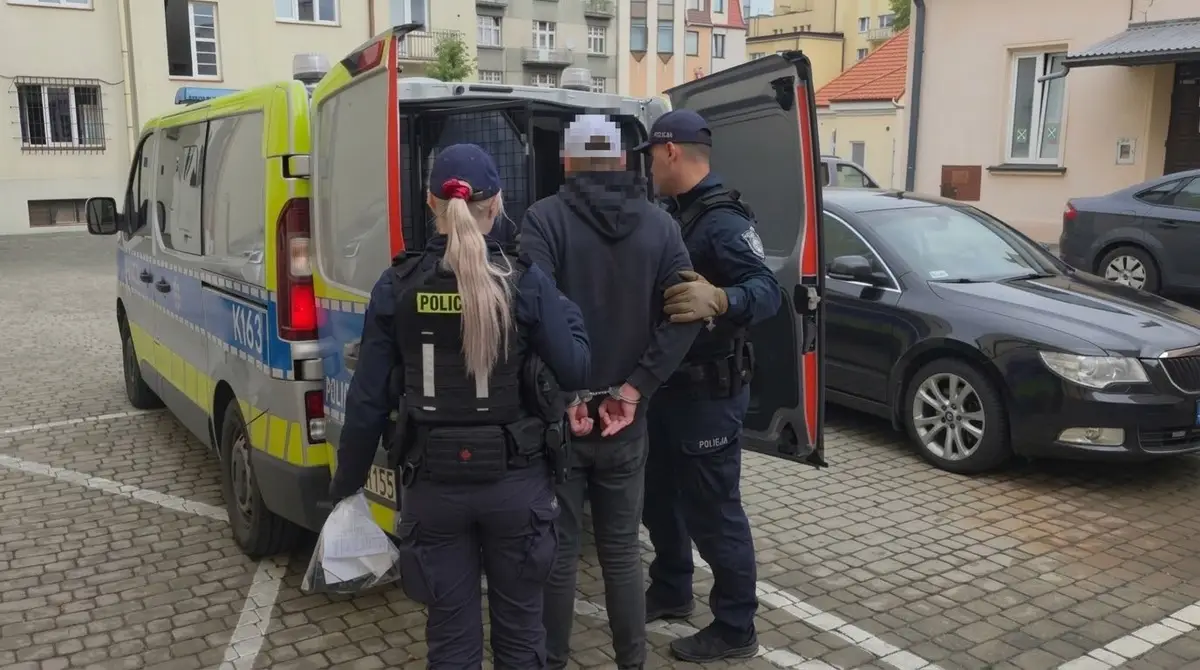Zatrzymanie 39-latka oskarżonego o uszkodzenie Forda
