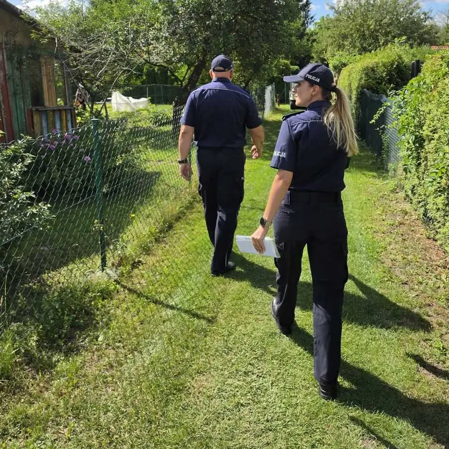Wzmożone patrole policji na Rodzinnych Ogrodach Działkowych w ramach akcji 'Bezpieczny ogród'