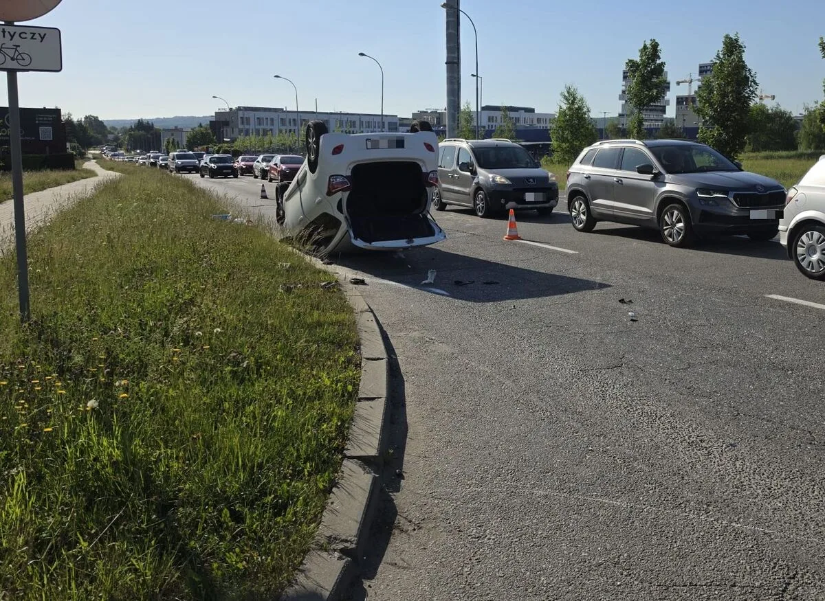 Wypadek drogowy na ul. Niemierskiego w Rzeszowie
